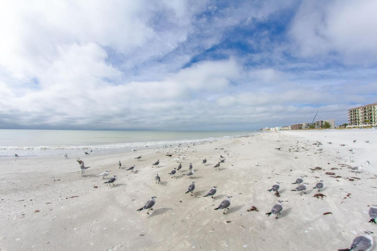 401 Beach Place Condos St. Pete Beach Εξωτερικό φωτογραφία