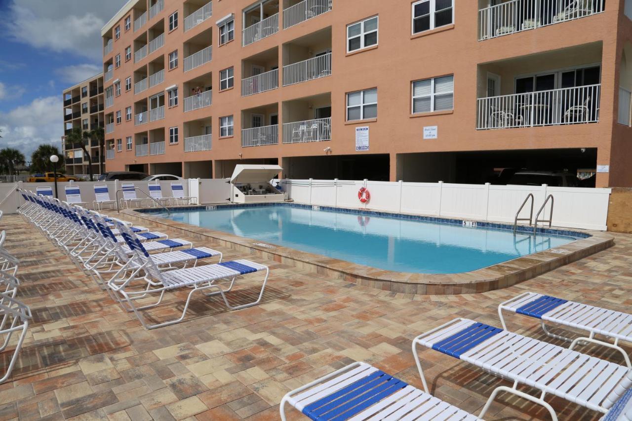 401 Beach Place Condos St. Pete Beach Εξωτερικό φωτογραφία
