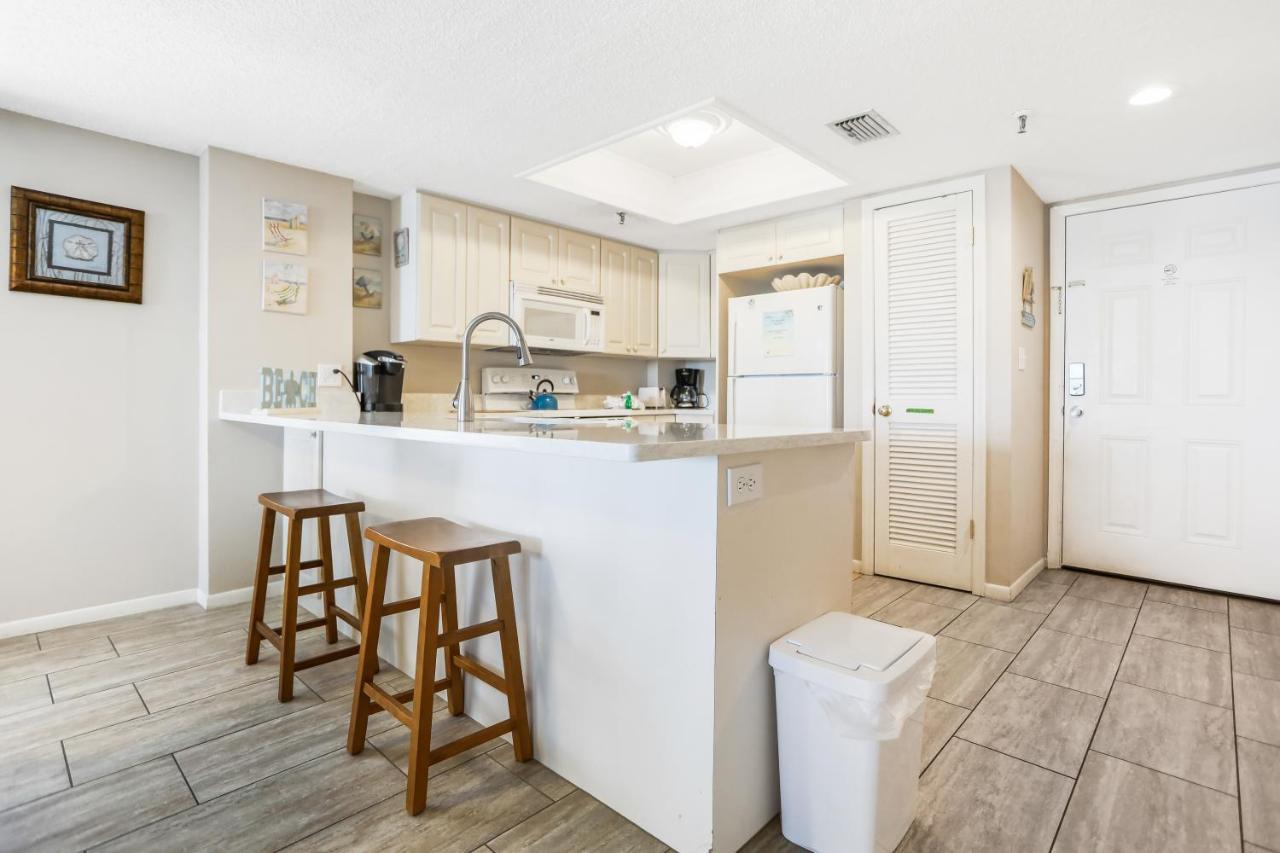 401 Beach Place Condos St. Pete Beach Εξωτερικό φωτογραφία